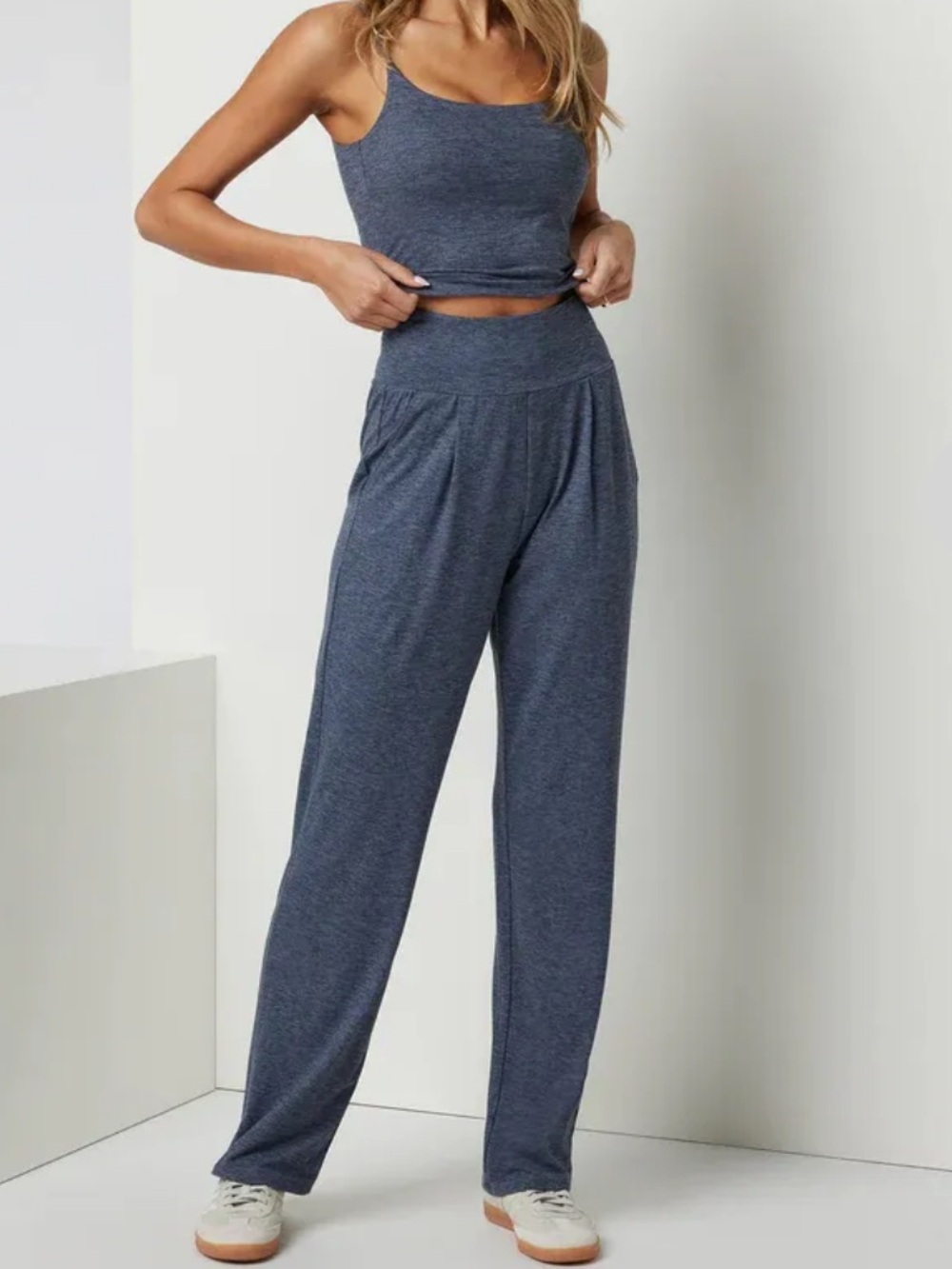 Vuori NWT Lux At Ease Straight Pants Womens XS Azure Heather High Rise*V3